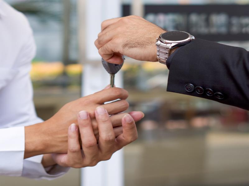 What Should You Ask When Hiring Professional Valet Services?